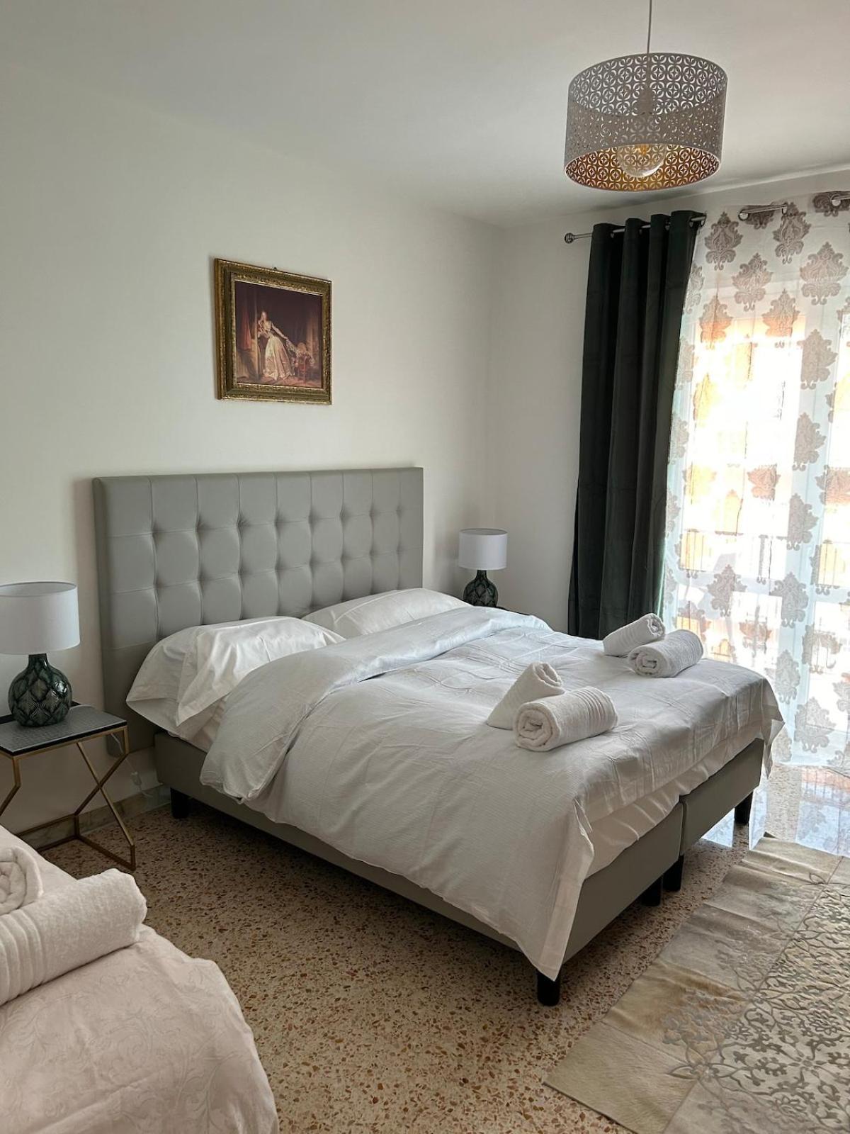 Tiberdom Apartment *